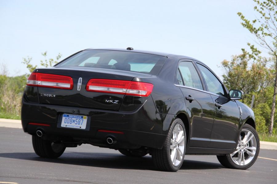  Lincoln MKZ 2010 года  (фото 29 из 211)